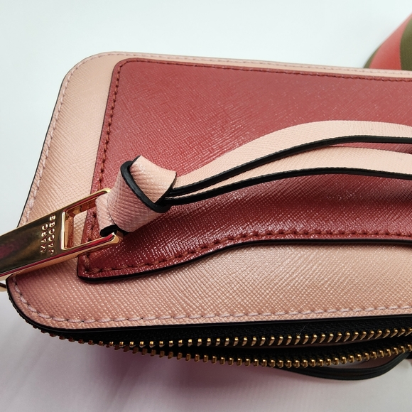 SOLD!!  Marc Jacobs The Snapshot Crossbody Bag, Saffiano Leather, Dust Bag, NWT - Picture 15 of 16